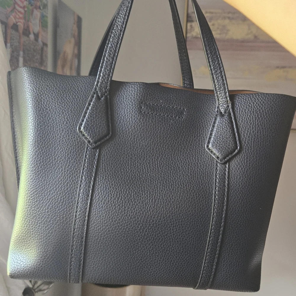 EUC Tory Burch Women's Perry Small Triple Compartment Tote black w red, leather - Picture 4 of 12